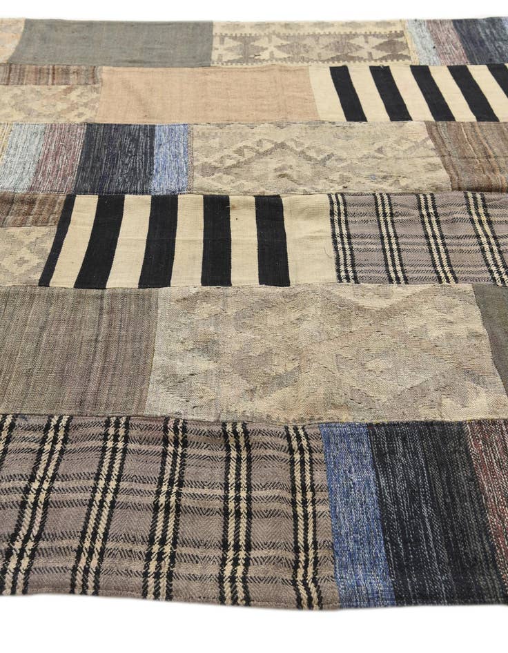 Detail image of  6' 8 x 9' 9  Hand Woven Kilim Patchwork Wool Rug