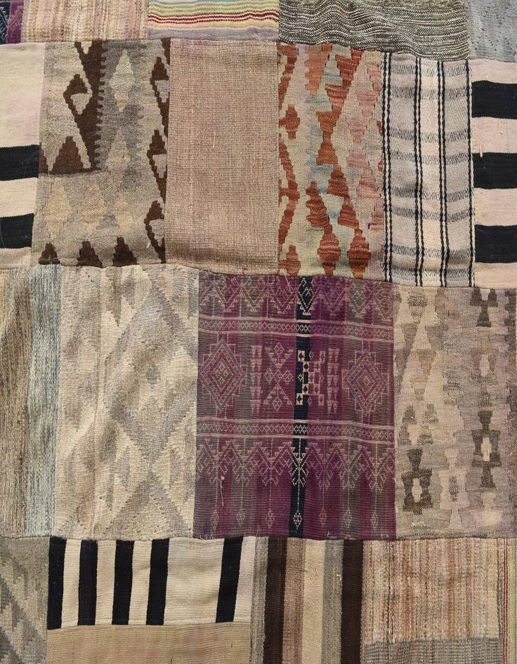 Detail image of  6' 7 x 9' 10  Hand Woven Kilim Patchwork Wool Rug