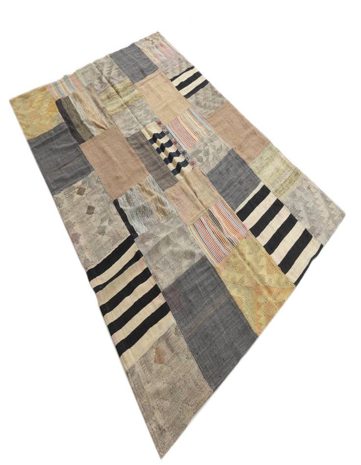 Detail image of  5' 5 x 7' 10  Hand Woven Kilim Patchwork Wool Rug