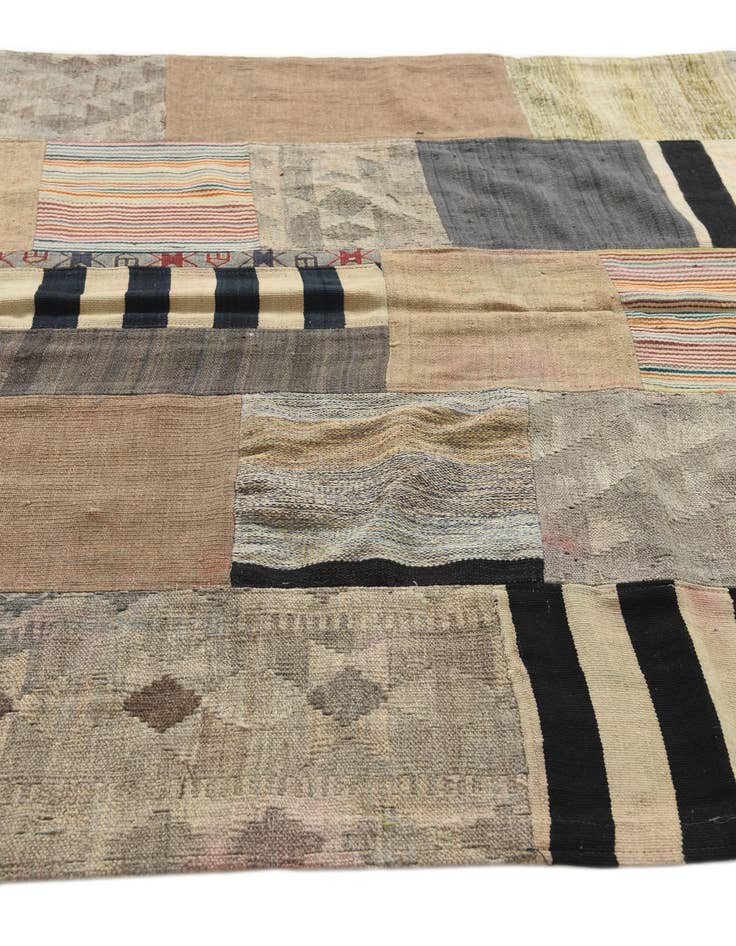 Detail image of  5' 5 x 7' 10  Hand Woven Kilim Patchwork Wool Rug