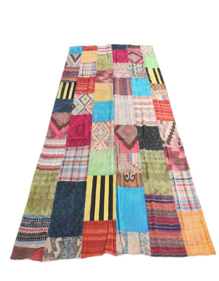 Detail image of  6' 10 x 9' 10  Hand Woven Kilim Patchwork Wool Rug