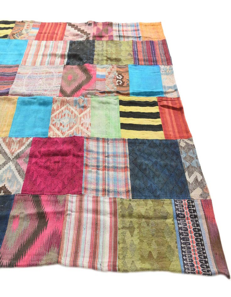 Detail image of  6' 10 x 9' 10  Hand Woven Kilim Patchwork Wool Rug