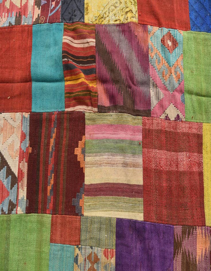 Detail image of  6' 7 x 10'  Hand Woven Kilim Patchwork Wool Rug