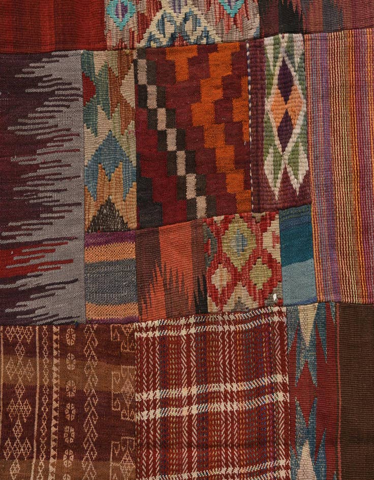 Detail image of  5' 5 x 7' 9  Hand Woven Kilim Patchwork Wool Rug
