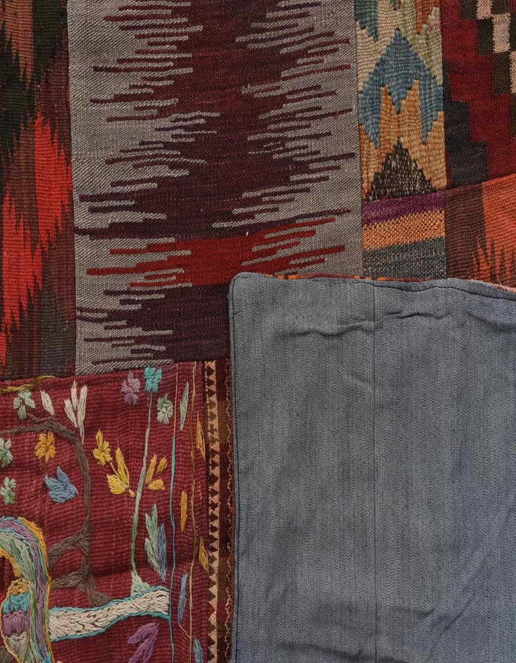 Detail image of  5' 5 x 7' 9  Hand Woven Kilim Patchwork Wool Rug