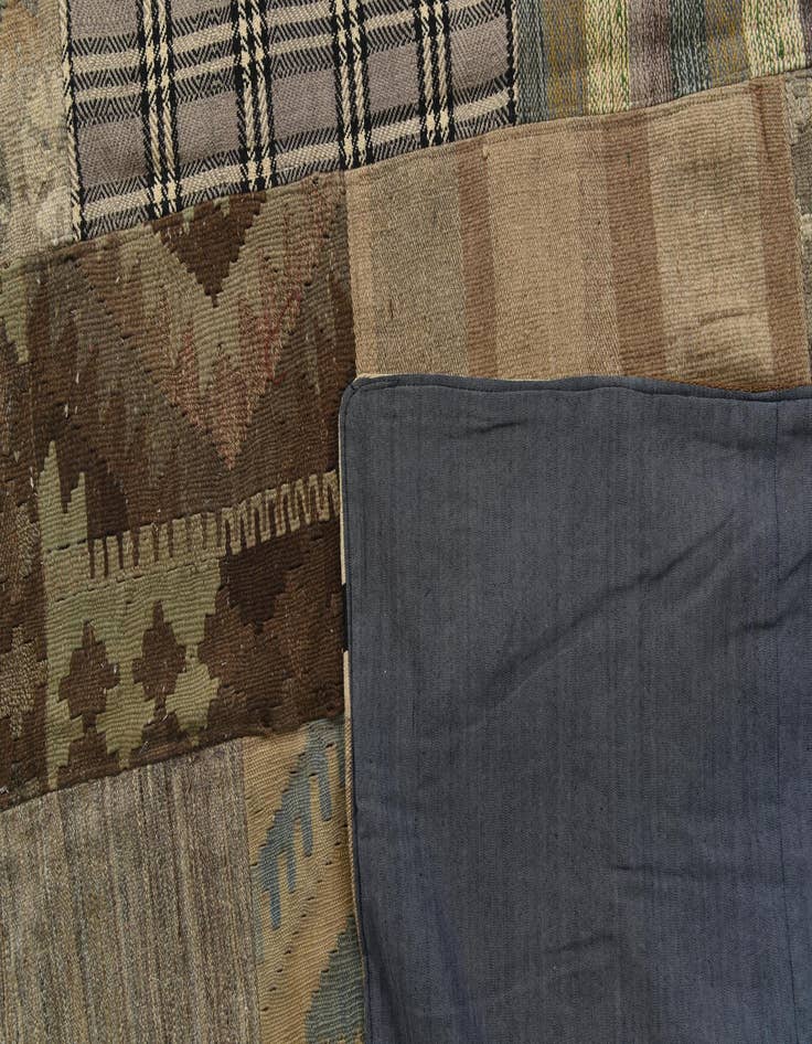 Detail image of  6' 4 x 9' 7  Hand Woven Kilim Patchwork Wool Rug