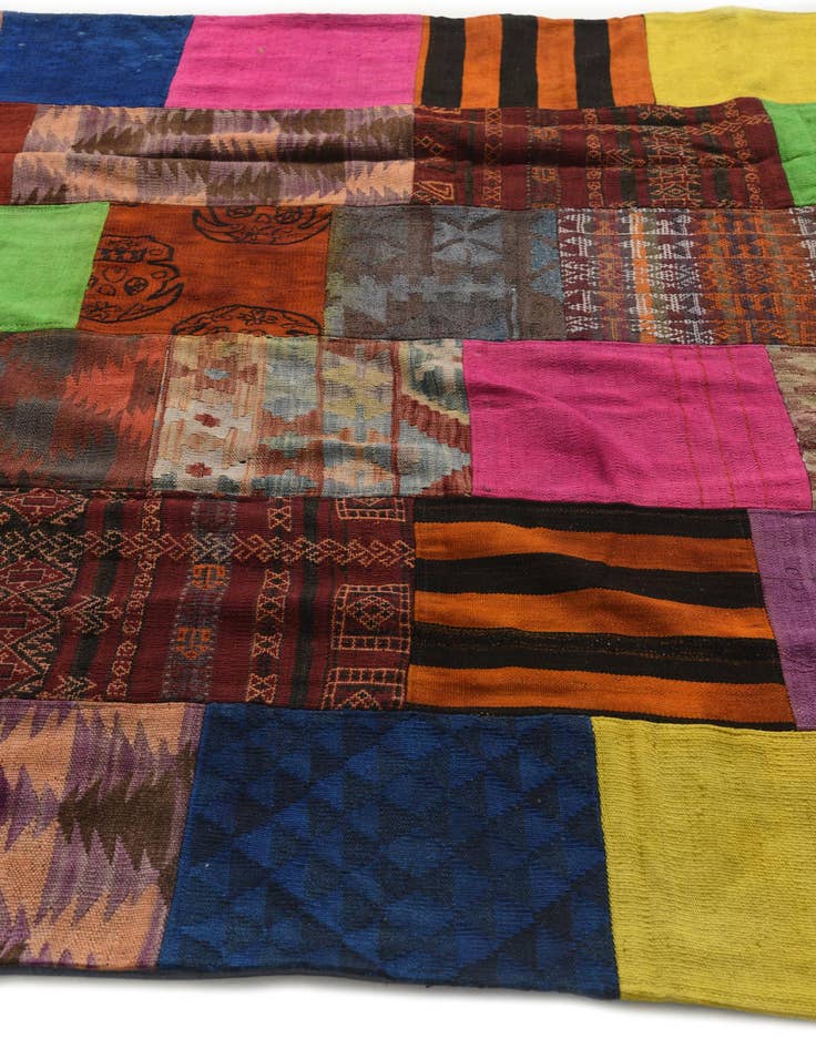 Detail image of  6' 7 x 9' 3  Hand Woven Kilim Patchwork Wool Rug