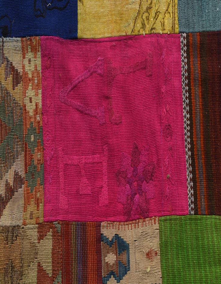 Detail image of  6' 8 x 9' 6  Hand Woven Kilim Patchwork Wool Rug