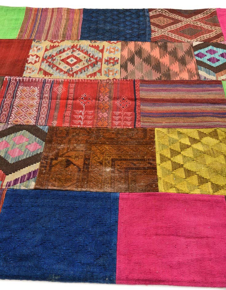 Detail image of  5' 7 x 7' 10  Hand Woven Kilim Patchwork Wool Rug