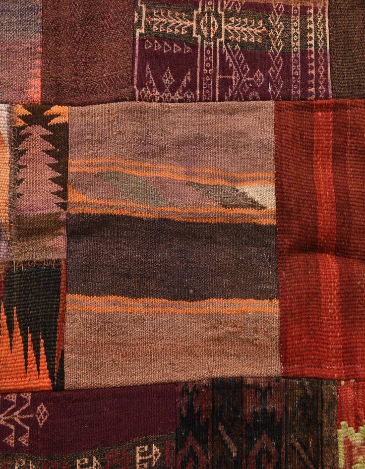 Detail image of  3' 11 x 6' 1  Hand Woven Kilim Patchwork Wool Rug
