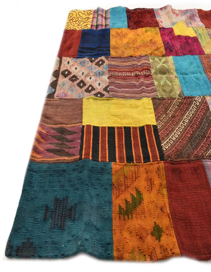 Detail image of  4' 3 x 5' 10  Hand Woven Kilim Patchwork Wool Rug