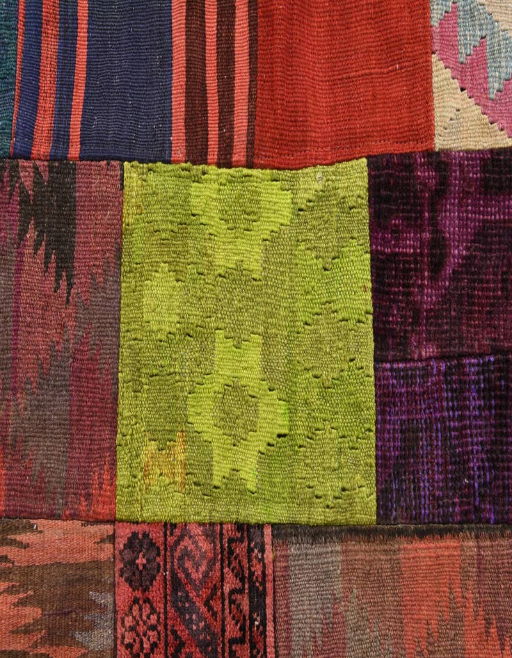 Detail image of  4' x 5' 10  Hand Woven Kilim Patchwork Wool Rug