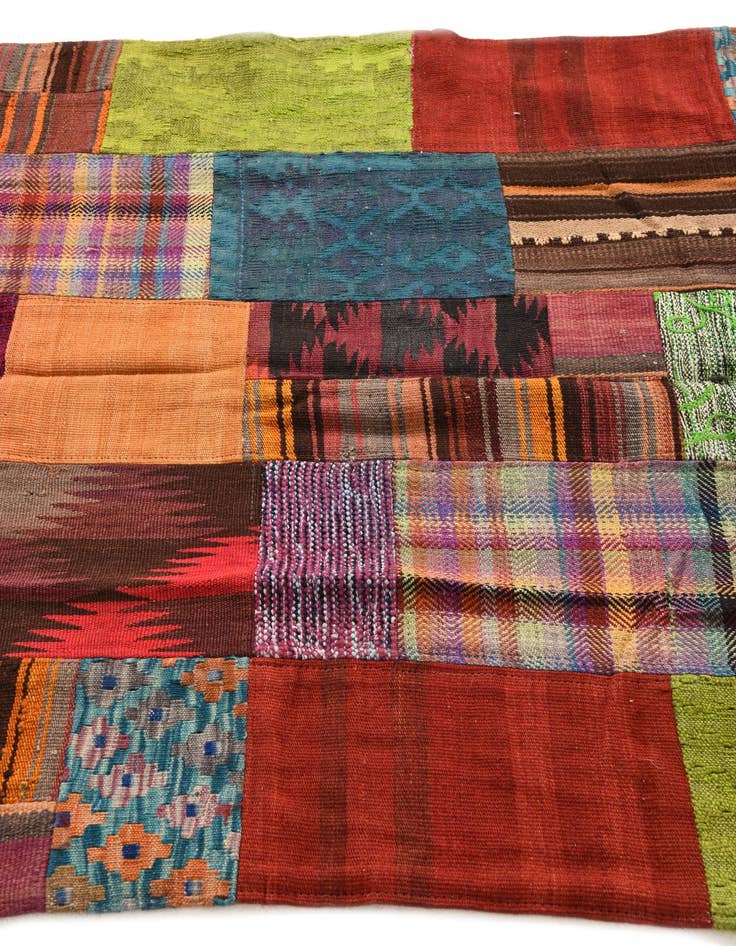 Detail image of  3' 11 x 5' 10  Hand Woven Kilim Patchwork Wool Rug