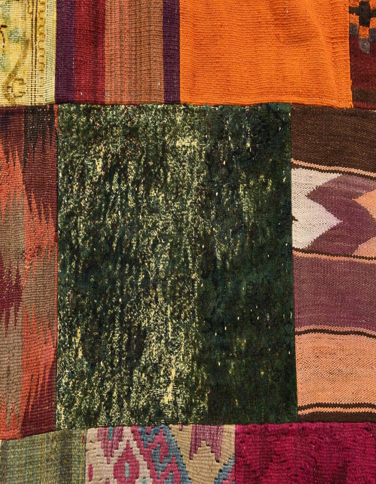 Detail image of  6' 8 x 9' 10  Hand Woven Kilim Patchwork Wool Rug