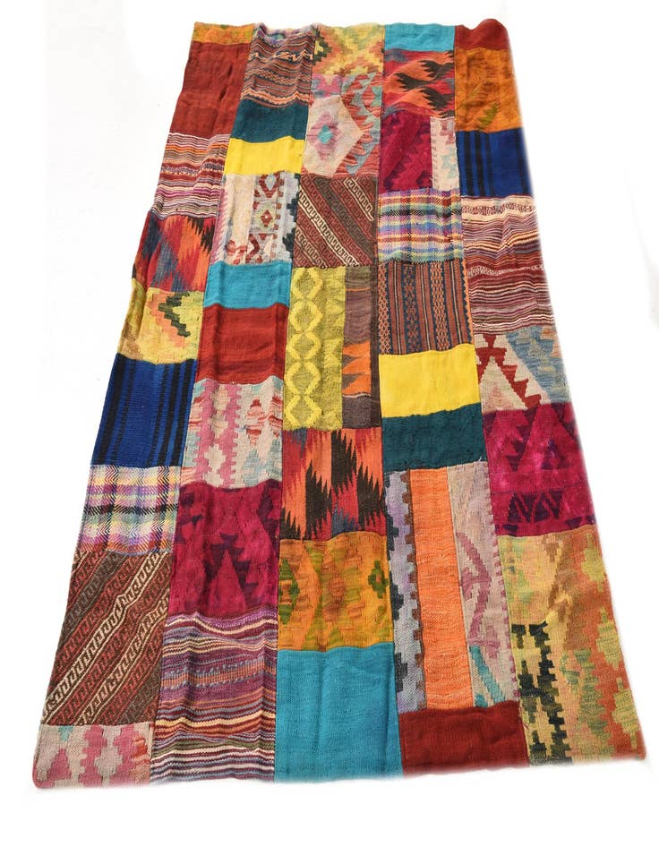 Detail image of  4' 2 x 5' 10  Hand Woven Kilim Patchwork Wool Rug