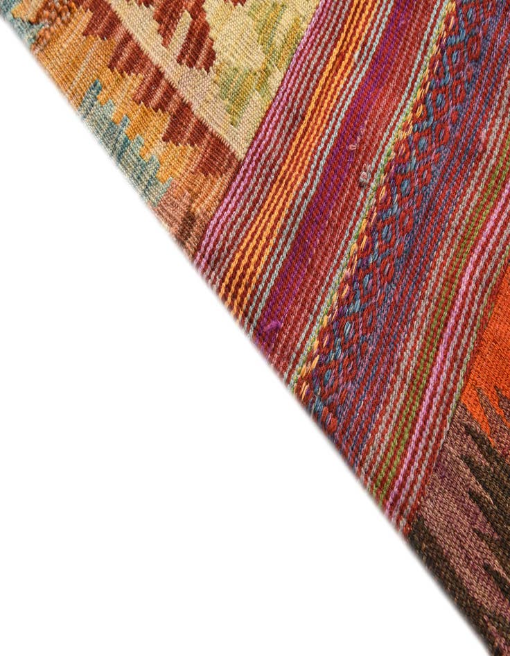 Detail image of  5' 6 x 7' 11  Hand Woven Kilim Patchwork Wool Rug
