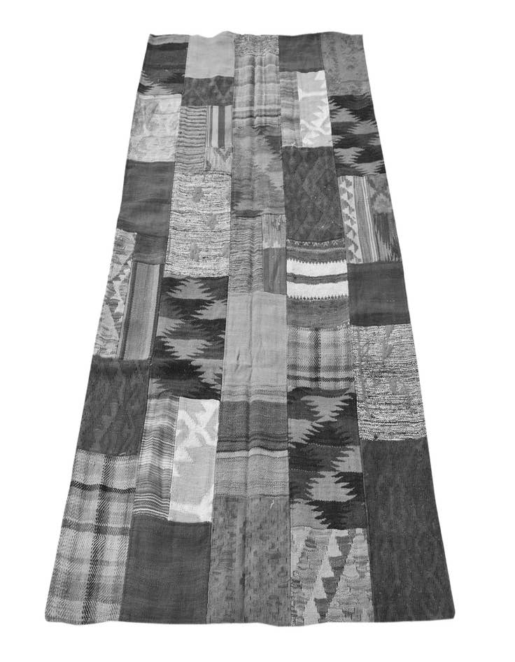 Detail image of  4' x 6'  Hand Woven Kilim Patchwork Wool Rug