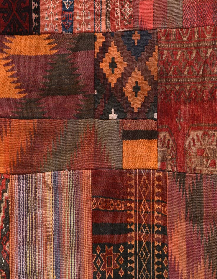 Detail image of  4' x 6'  Hand Woven Kilim Patchwork Wool Rug