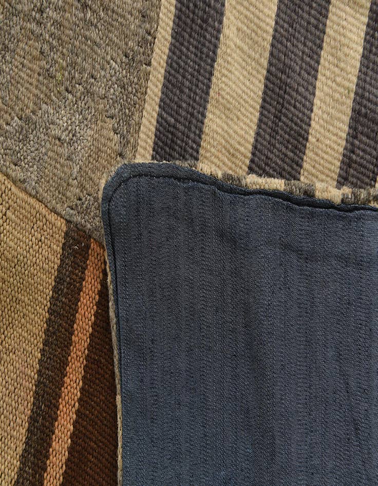 Detail image of  6' 6 x 9' 8  Hand Woven Kilim Patchwork Wool Rug