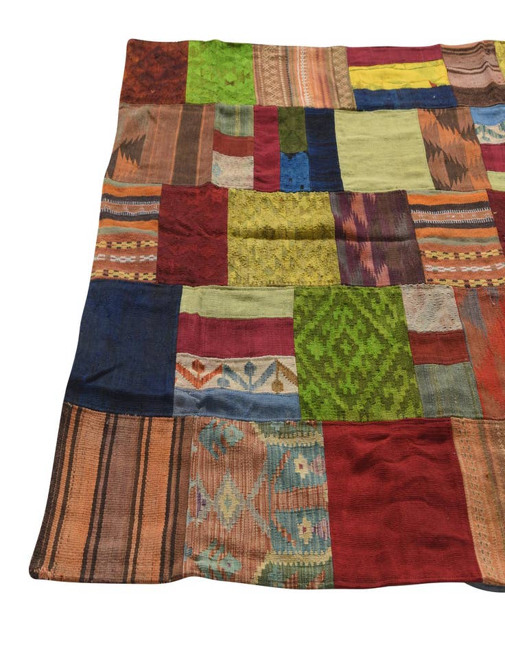 Detail image of  5' 3 x 7' 7  Hand Woven Kilim Patchwork Wool Rug