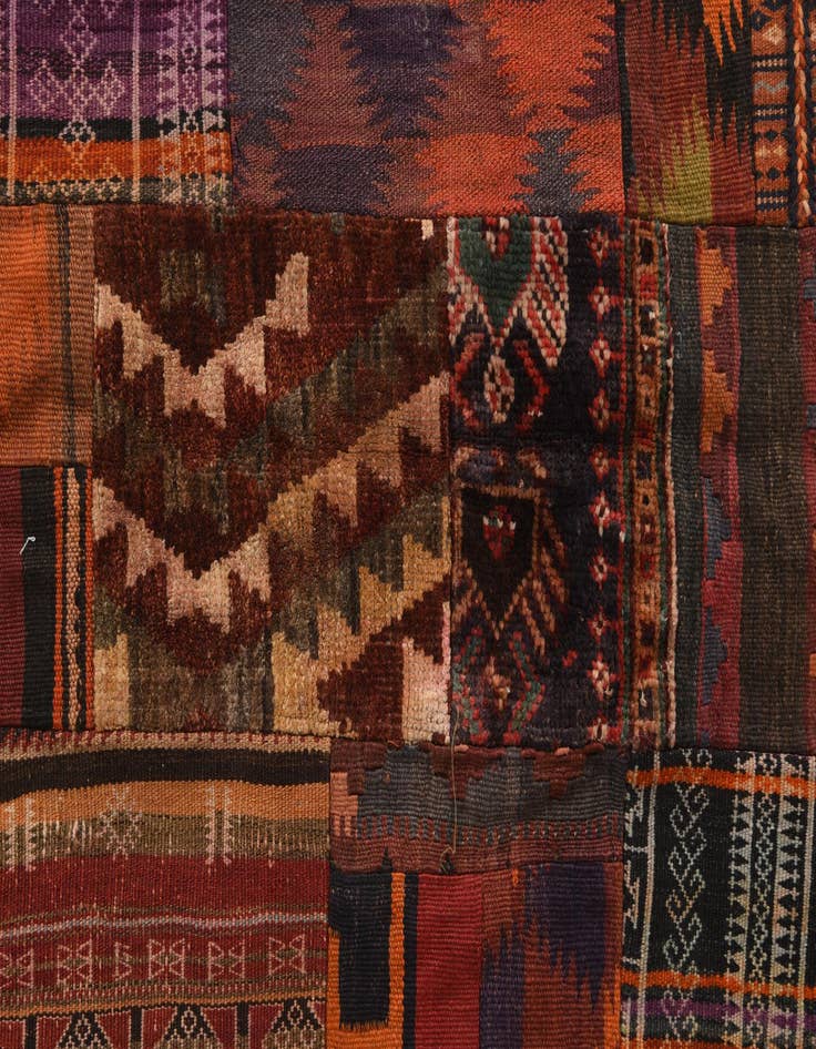 Detail image of  4' x 5' 10  Hand Woven Kilim Patchwork Wool Rug