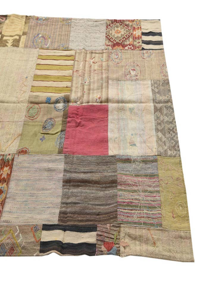 Detail image of  5' 3 x 8' 10  Hand Woven Kilim Patchwork Wool Rug