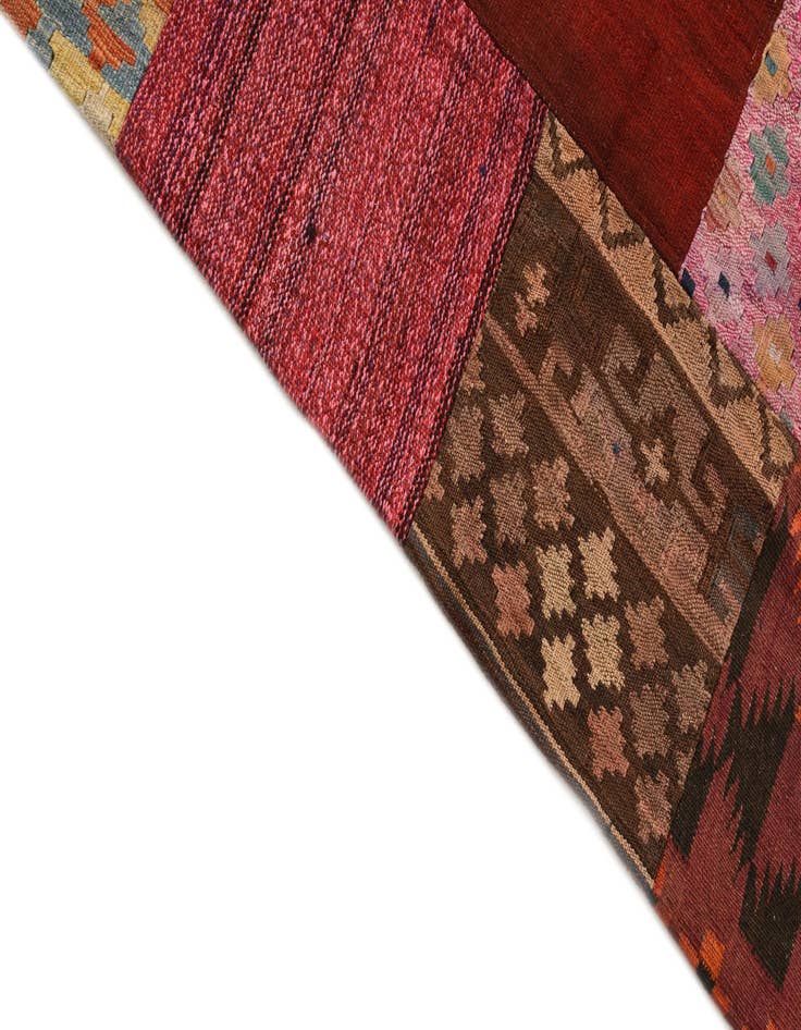 Detail image of  4' 9 x 6' 7  Hand Woven Kilim Patchwork Wool Rug
