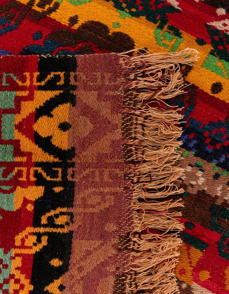 Detail image of  7' 8 x 9' 7  Hand Woven Kilim Wool Rug