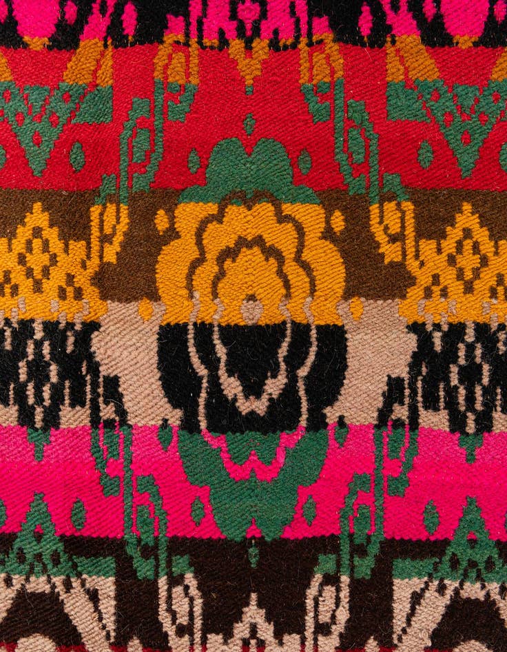 Detail image of  7' 8 x 9' 7  Hand Woven Kilim Wool Rug