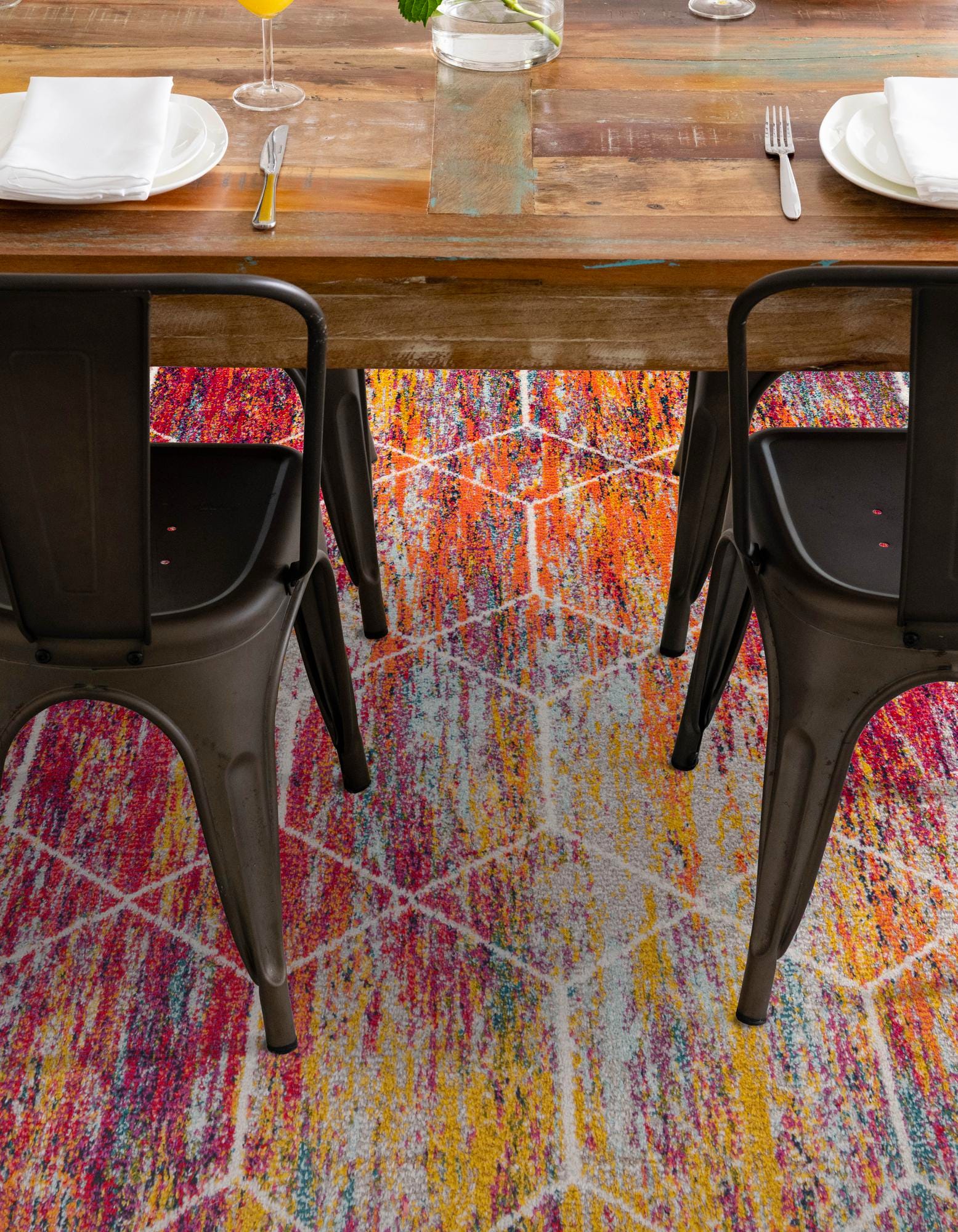 Multicolor 5' 3 x 8' Lattice Frieze Rug | Rugs.com