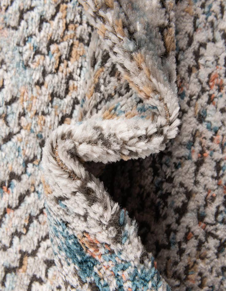 Detail image of  2' x 3' Leipzig Rug