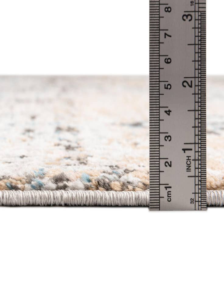 Detail image of  5' 3 x 7' Leipzig Rug