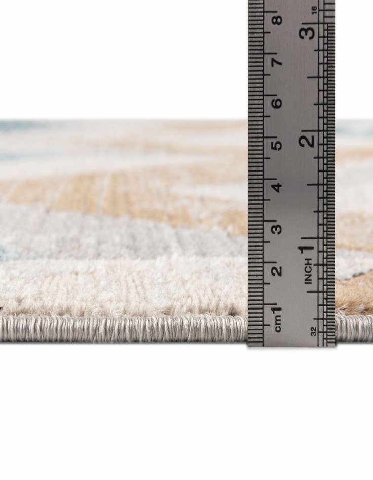 Detail image of  4' x 6' Leipzig Rug