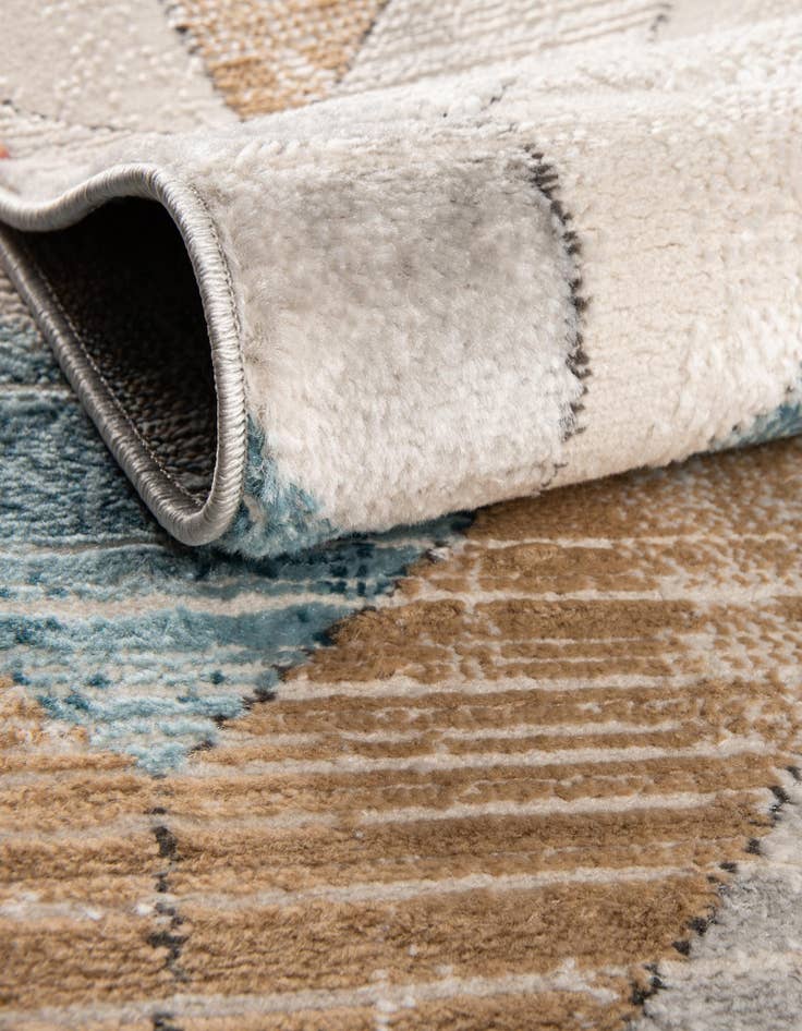 Detail image of  4' x 6' Leipzig Rug