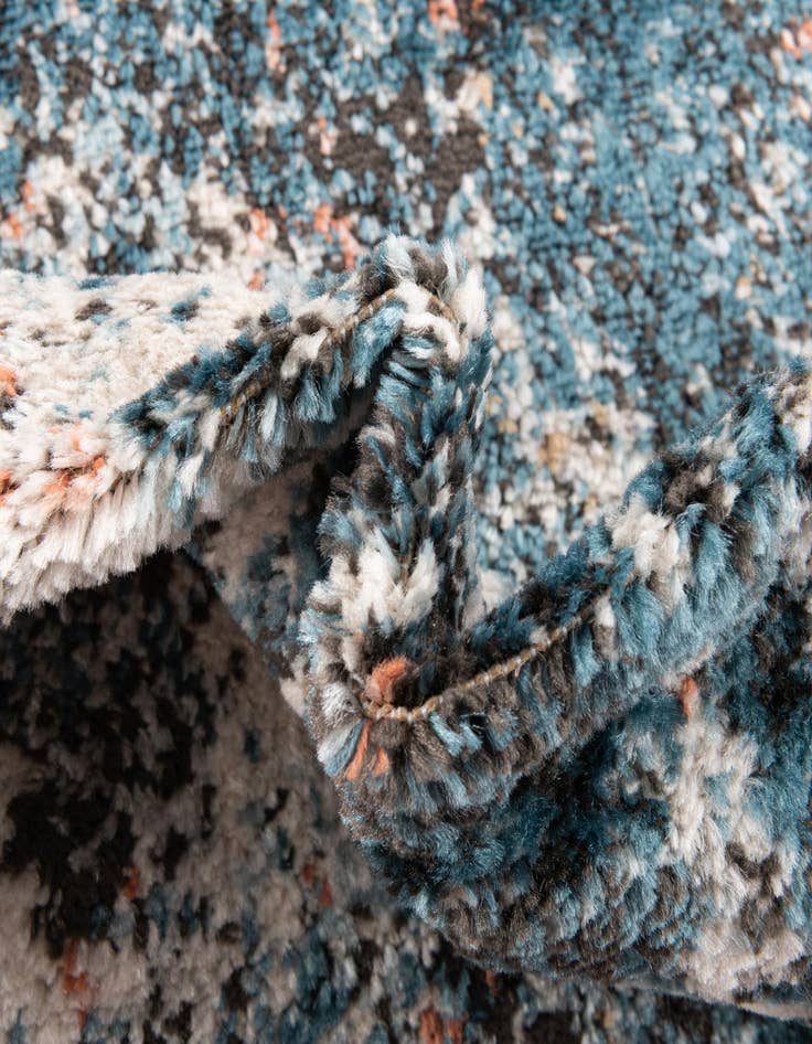 Detail image of  2' x 3' Leipzig Rug