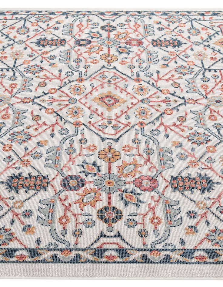 Detail image of  5' 4 x 7' 7 Lola Rug