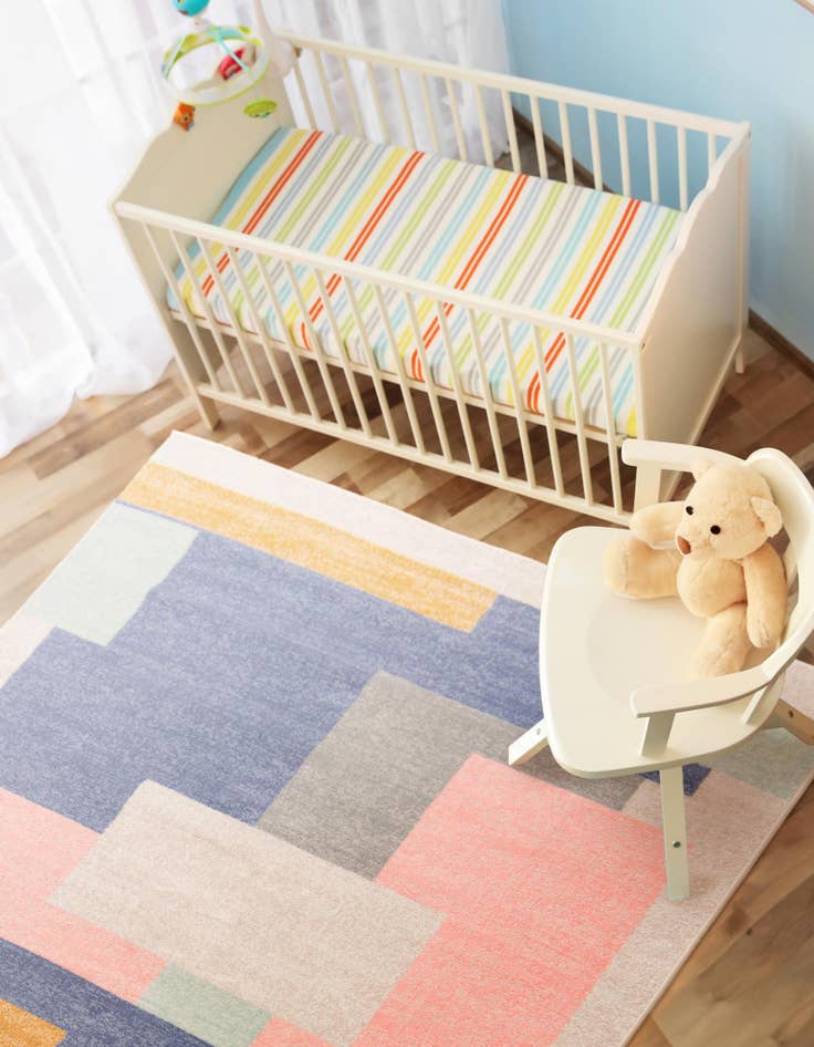 Detail image of  4' x 6' Lotus Rug