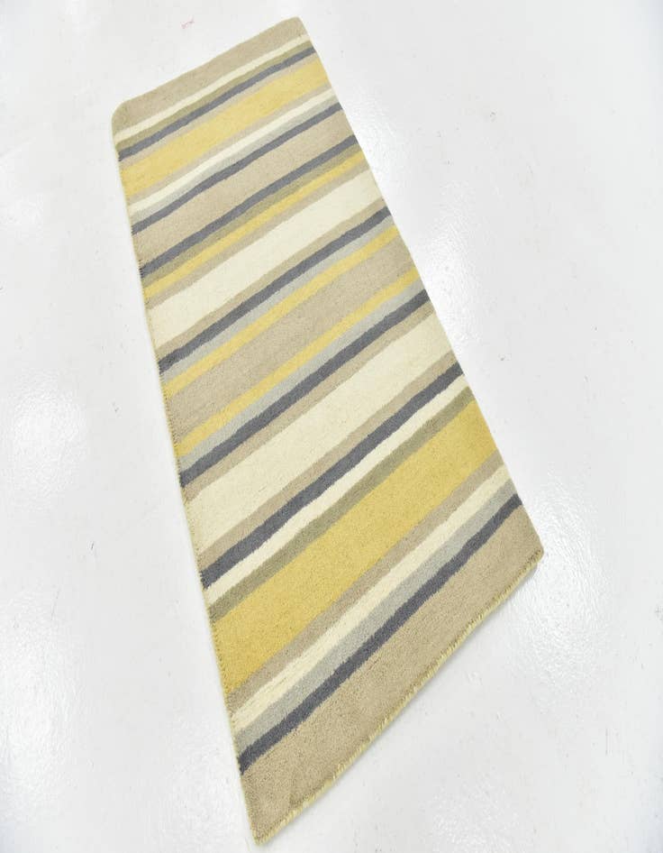 Detail image of  2' 8 x 5' Luna Wool Rug