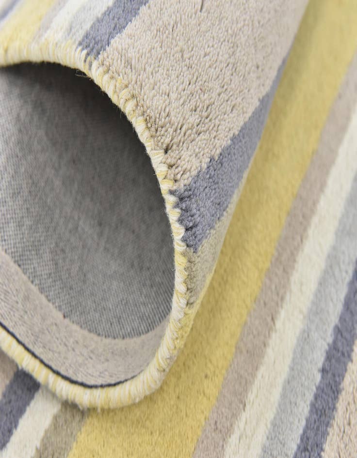 Detail image of  2' 8 x 5' Luna Wool Rug