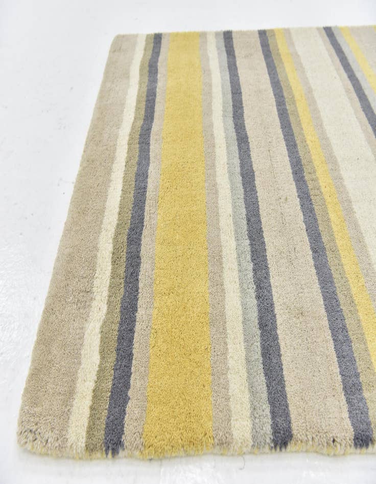 Detail image of  2' 8 x 4' 10 Luna Wool Rug