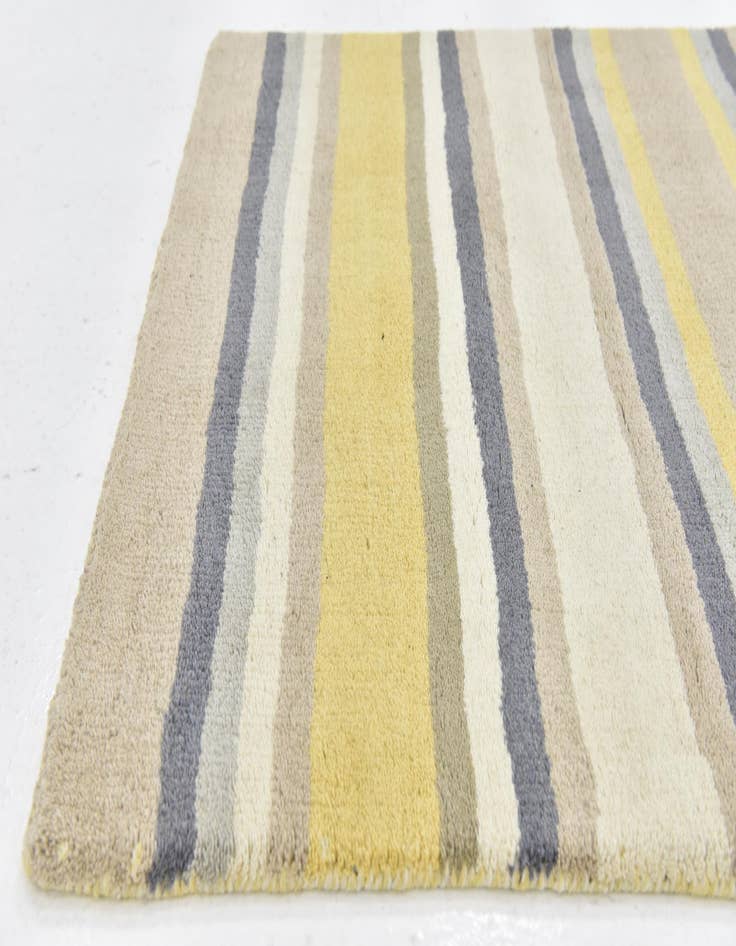 Detail image of  2' 8 x 5' Luna Wool Rug