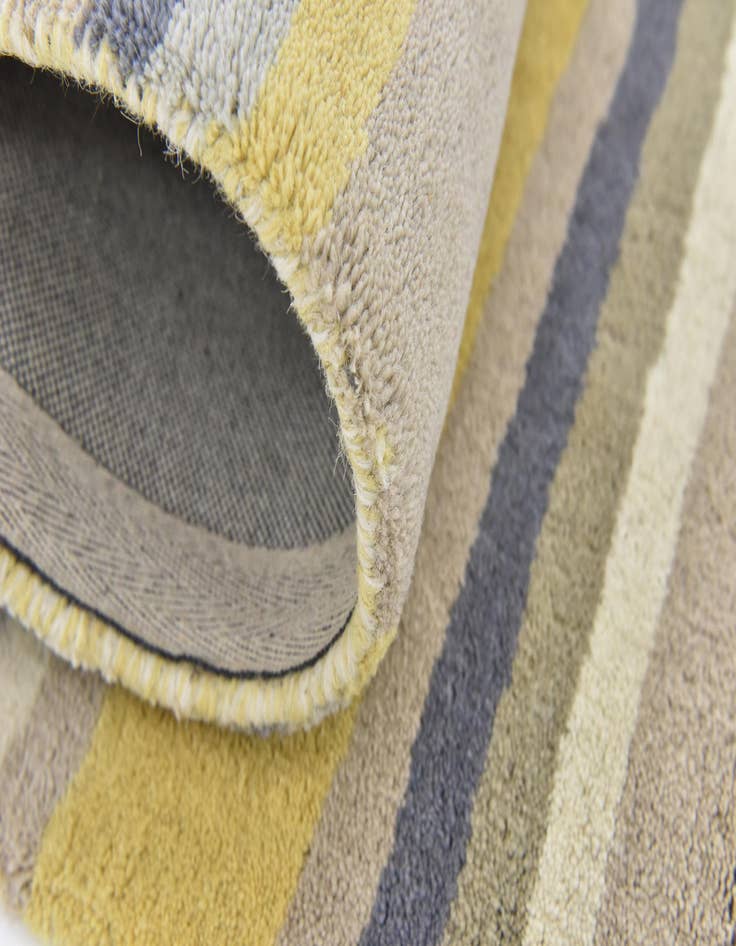 Detail image of  2' 8 x 5' Luna Wool Rug