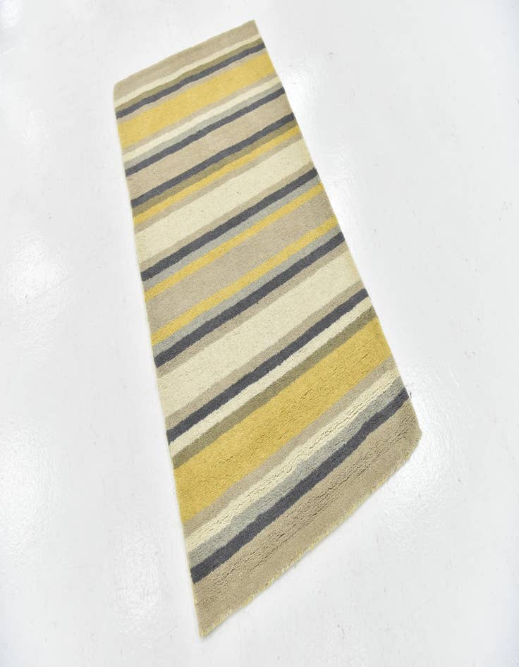 Detail image of  2' 8 x 4' 10 Luna Wool Rug