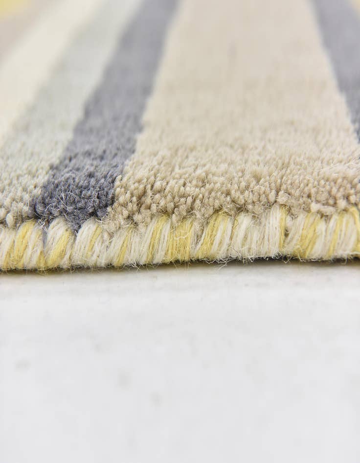 Detail image of  2' 8 x 4' 10 Luna Wool Rug