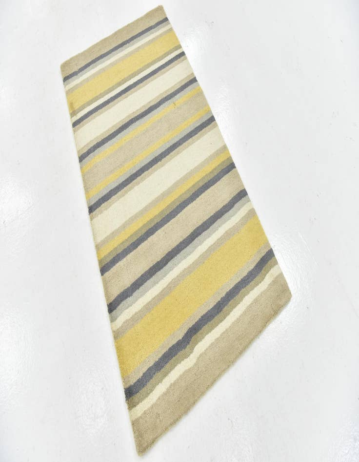 Detail image of  2' 8 x 5' Luna Wool Rug