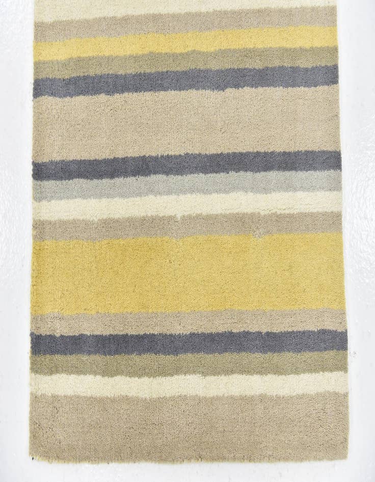 Detail image of  2' 8 x 4' 10 Luna Wool Rug