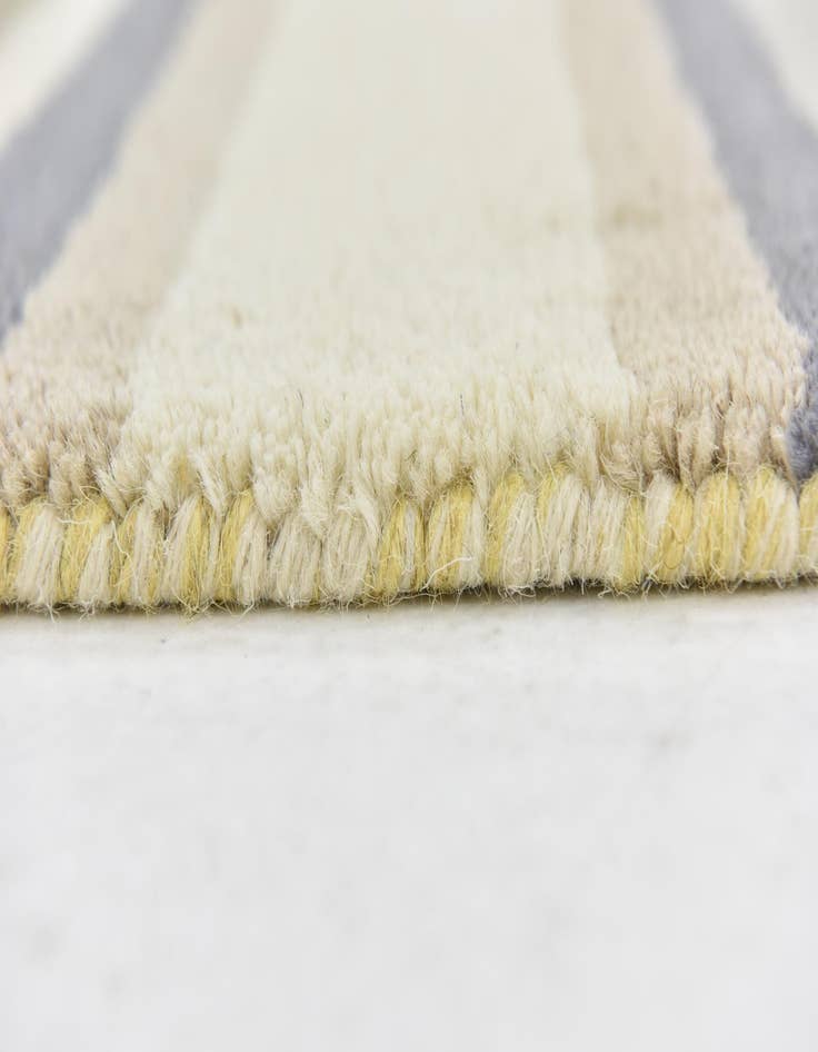 Detail image of  2' 8 x 4' 10 Luna Wool Rug