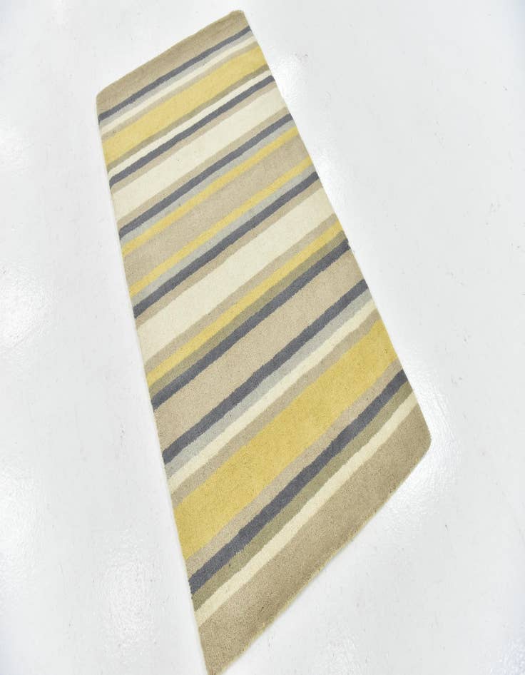 Detail image of  2' 8 x 4' 10 Luna Wool Rug