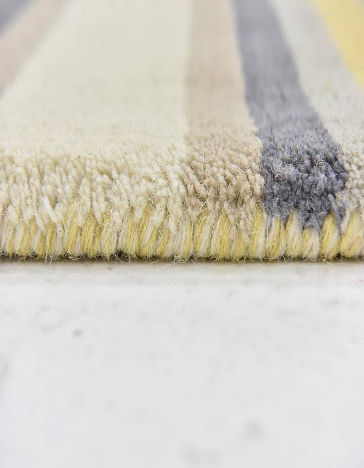 Detail image of  2' 8 x 4' 10 Luna Wool Rug