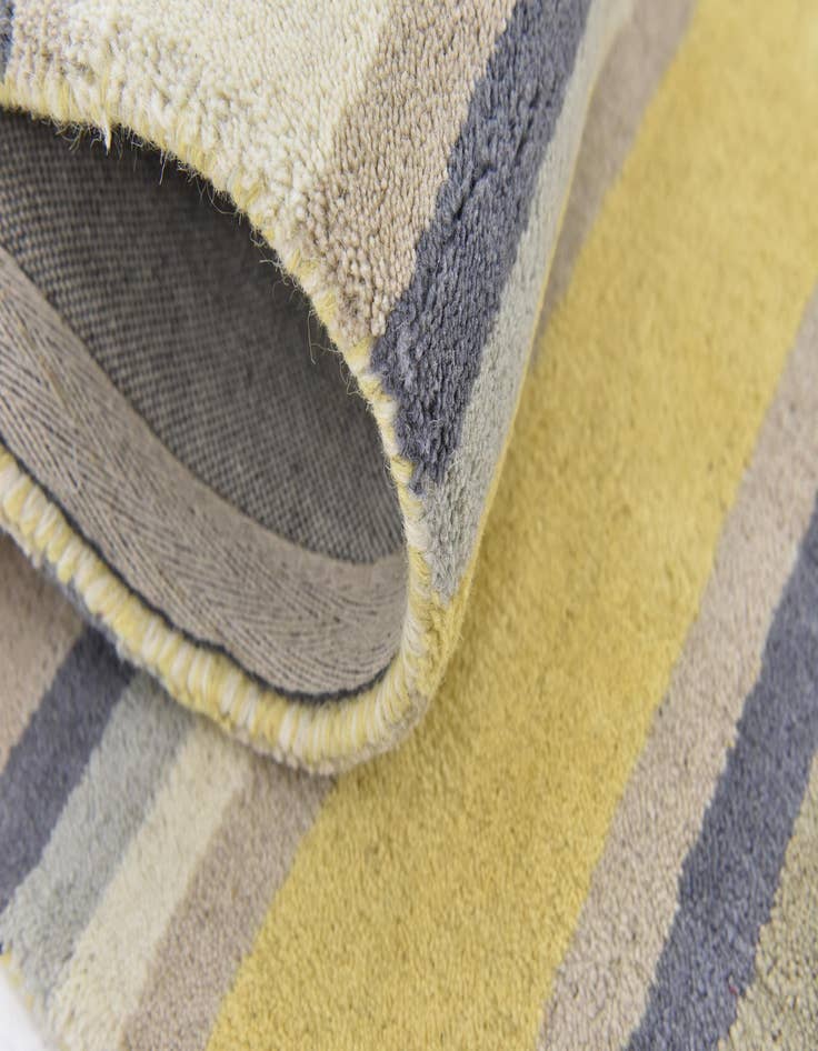 Detail image of  2' 8 x 4' 10 Luna Wool Rug